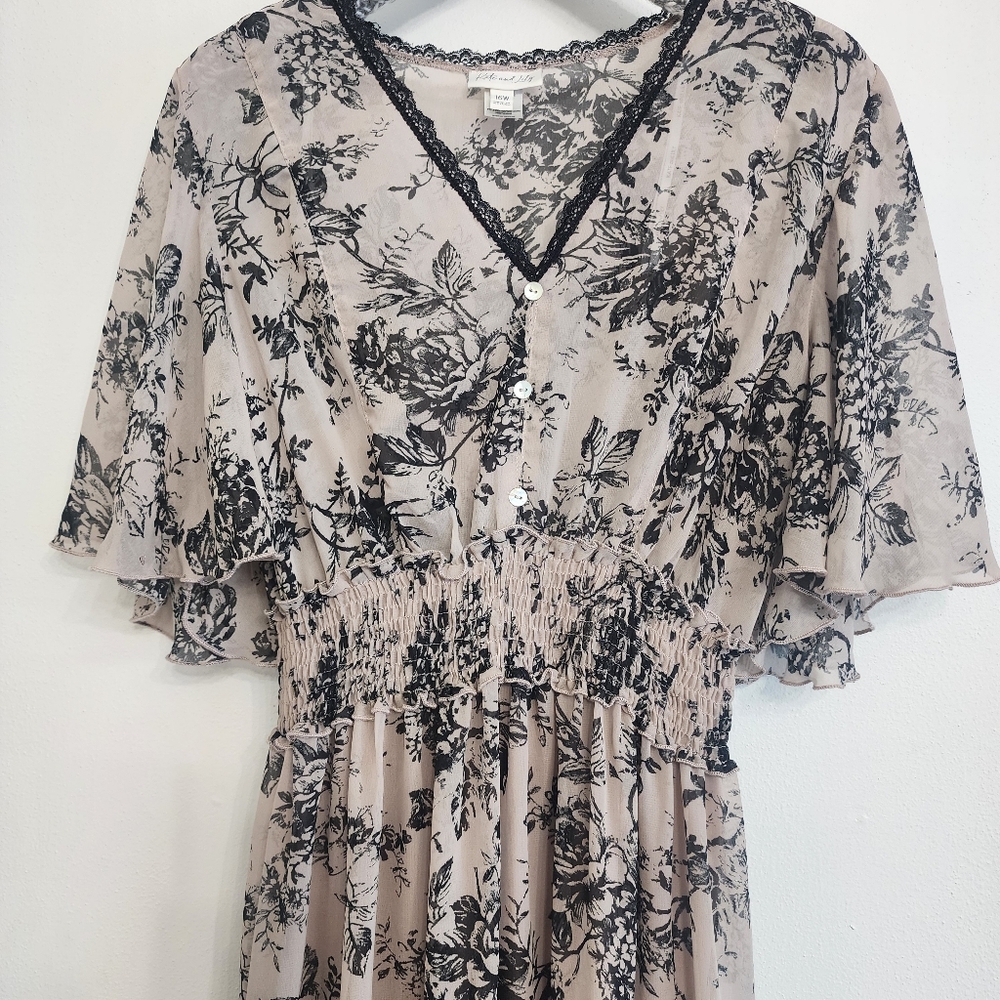 Kate and Lily Black Floral Dress 16W Flutter Sleeve Smocked Waist Boho EUC - Picture 3 of 11